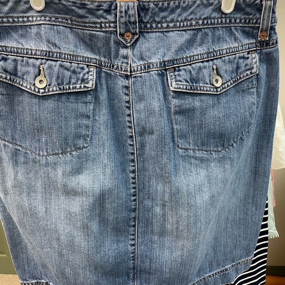 Eddie Bauer Denim Skirt - Picture 2 of 4